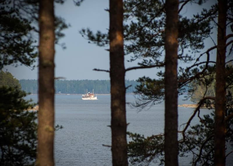 m/s J.L Runeberg Sipoon saaristossa.