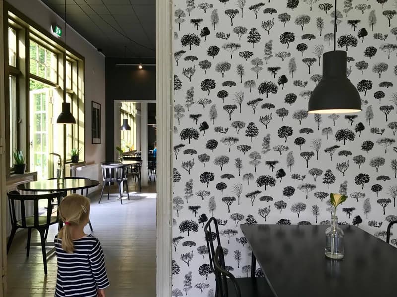 Pienten Helsingin Pienet ravintolassa -juttusarjan ensimmäinen osa tulee esittelemään uuden ihanan Cafe Monamin Rastilassa.
