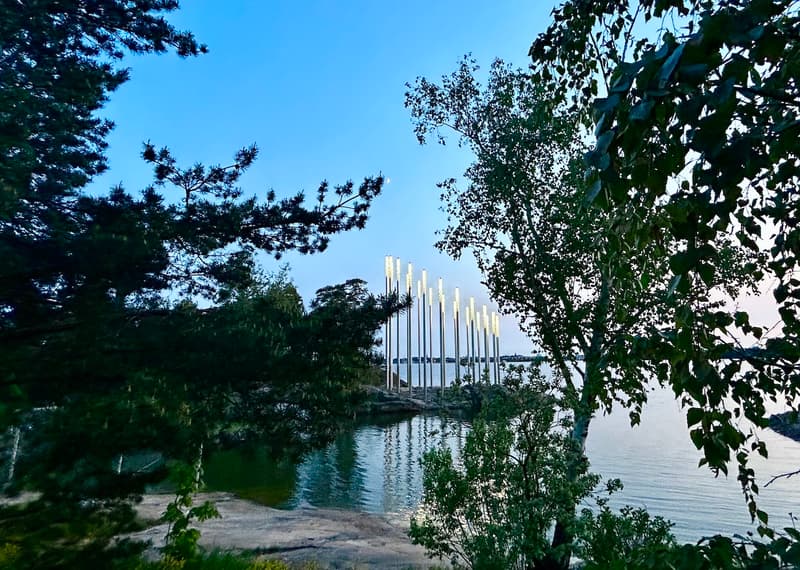Pitkän päivänvalon paviljonki
